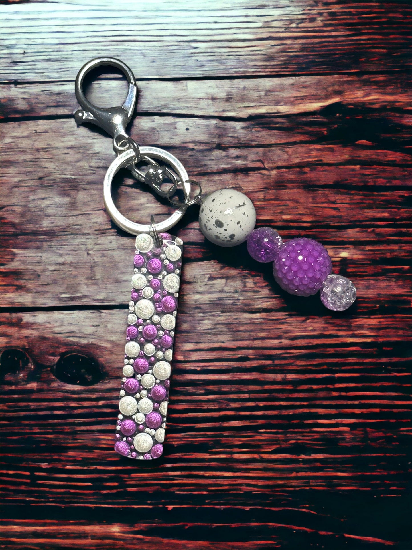 Dot Art Letter I Keychain: Bubblegum Bead Monogram Bag Charm