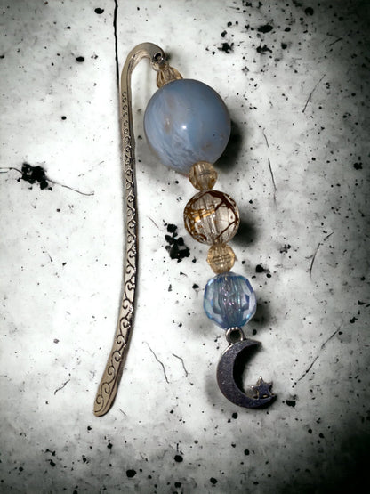 Serene Blue & Green Beaded Bookmarks – Elevate Your Reading Experience and Delight Gift Recipients