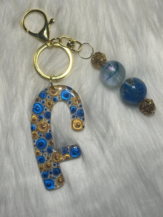 Dot Art Letter F Keychain: Bubblegum Bead Bag Charm