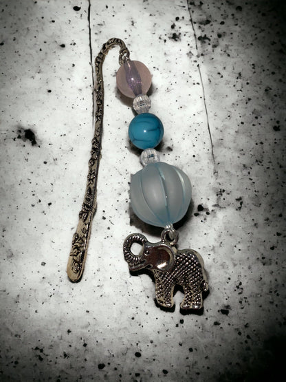 Serene Blue & Green Beaded Bookmarks – Elevate Your Reading Experience and Delight Gift Recipients