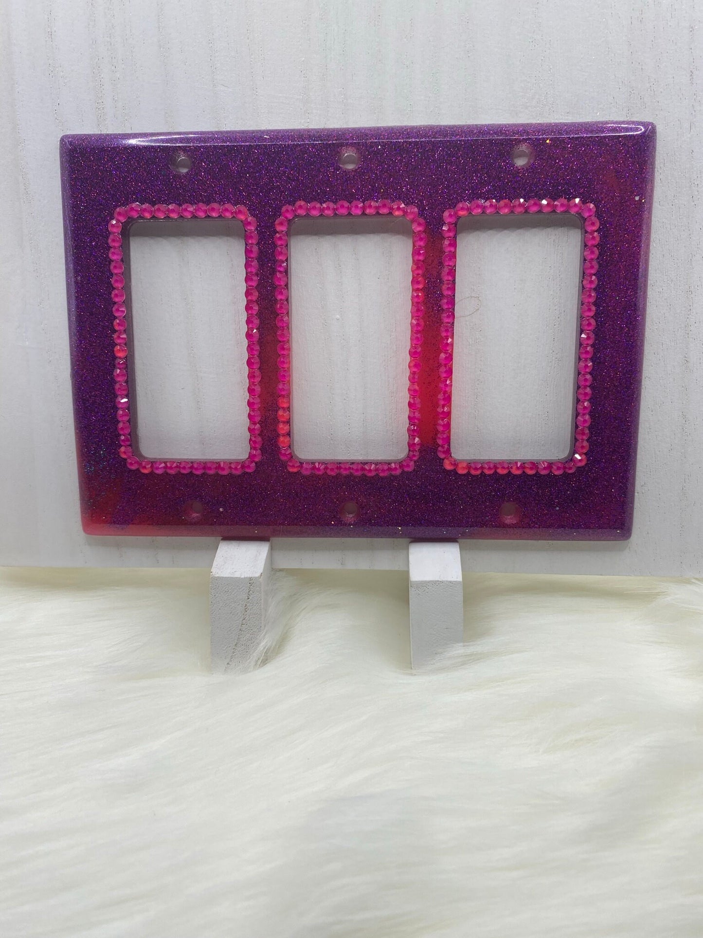 Glitter Triple Light Switch Cover: US Standard Outlet