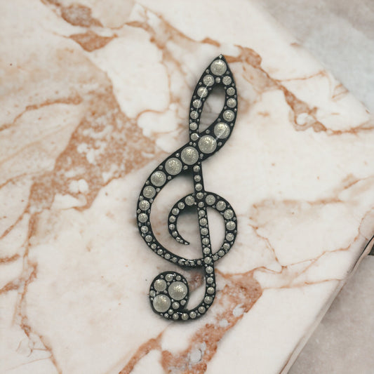 Dot Art Music Note Magnet