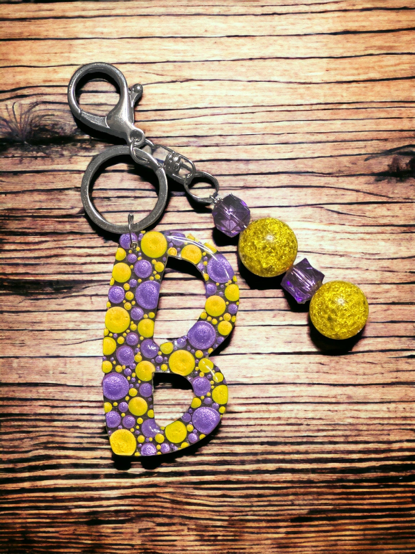 Dot Art Letter B Keychain: Bubblegum Bead Monogram Bag Charm