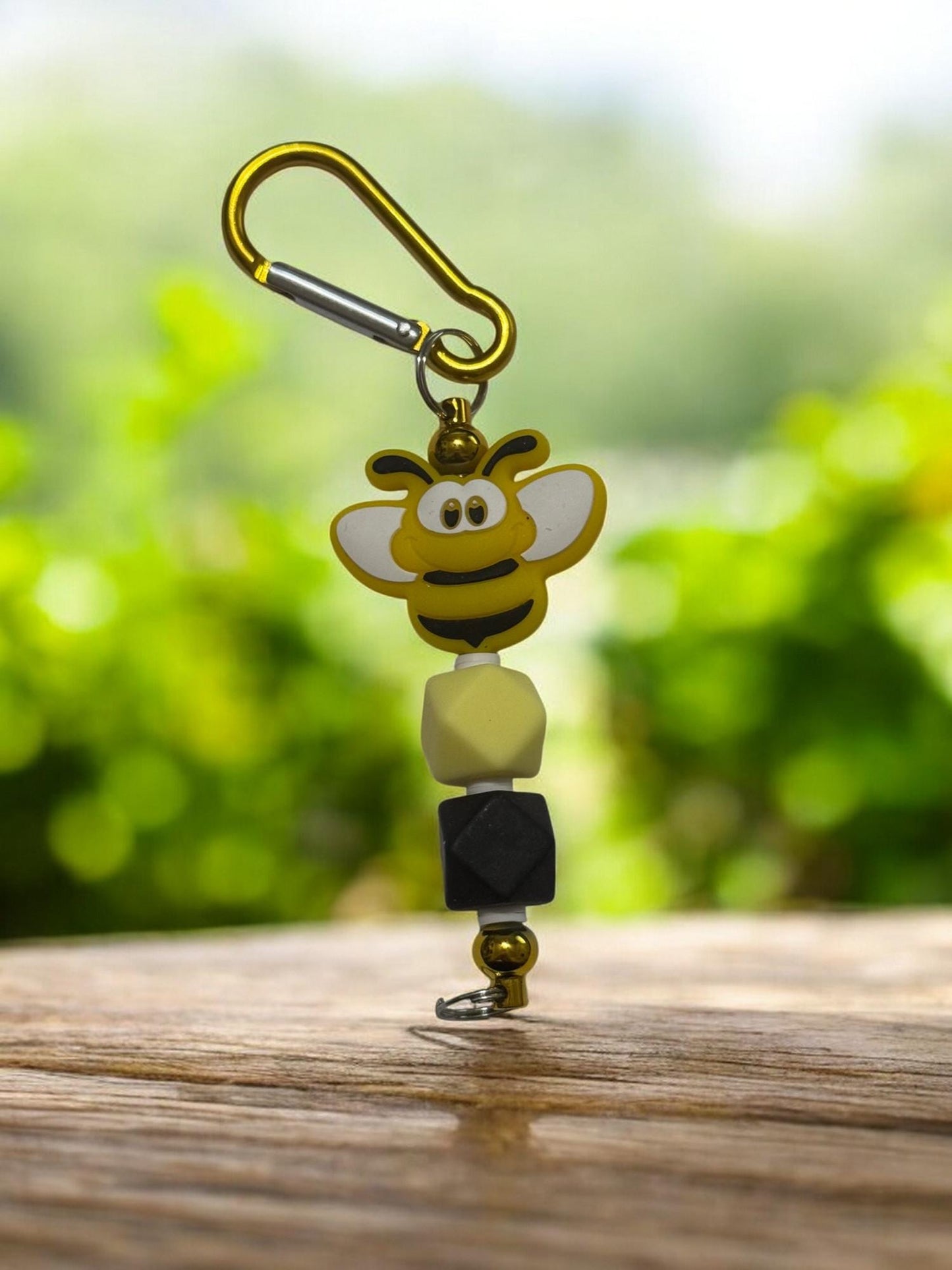 Vibrant Sayings Bead Keychain with Durable Hook Clip – Ideal for Trendy Organizers