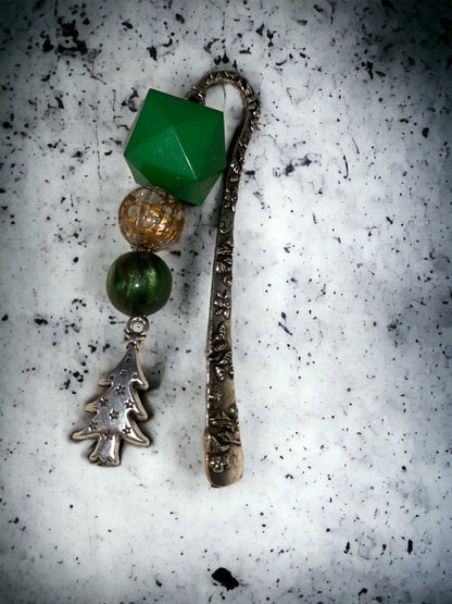 Serene Blue & Green Beaded Bookmarks – Elevate Your Reading Experience and Delight Gift Recipients
