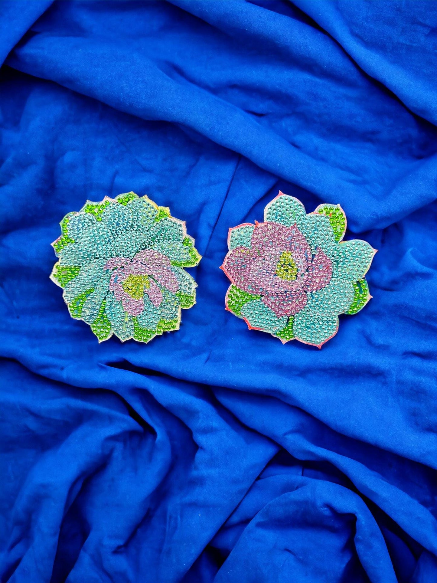 Handmade Rhinestone Flower Coasters with Holder Decor