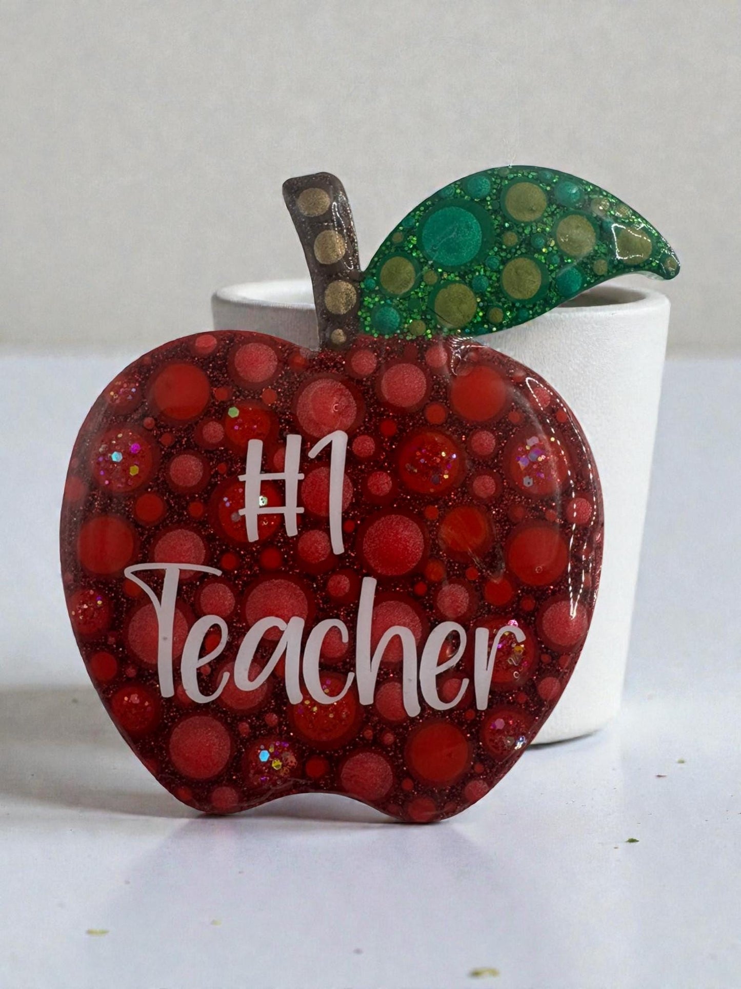No. 1 Teacher Apple Magnet, Durable Material, Perfect Gift Idea