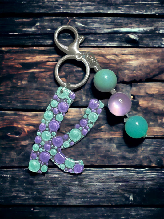 Dot Art Letter K Keychain: Bubblegum Bead Bag Charm