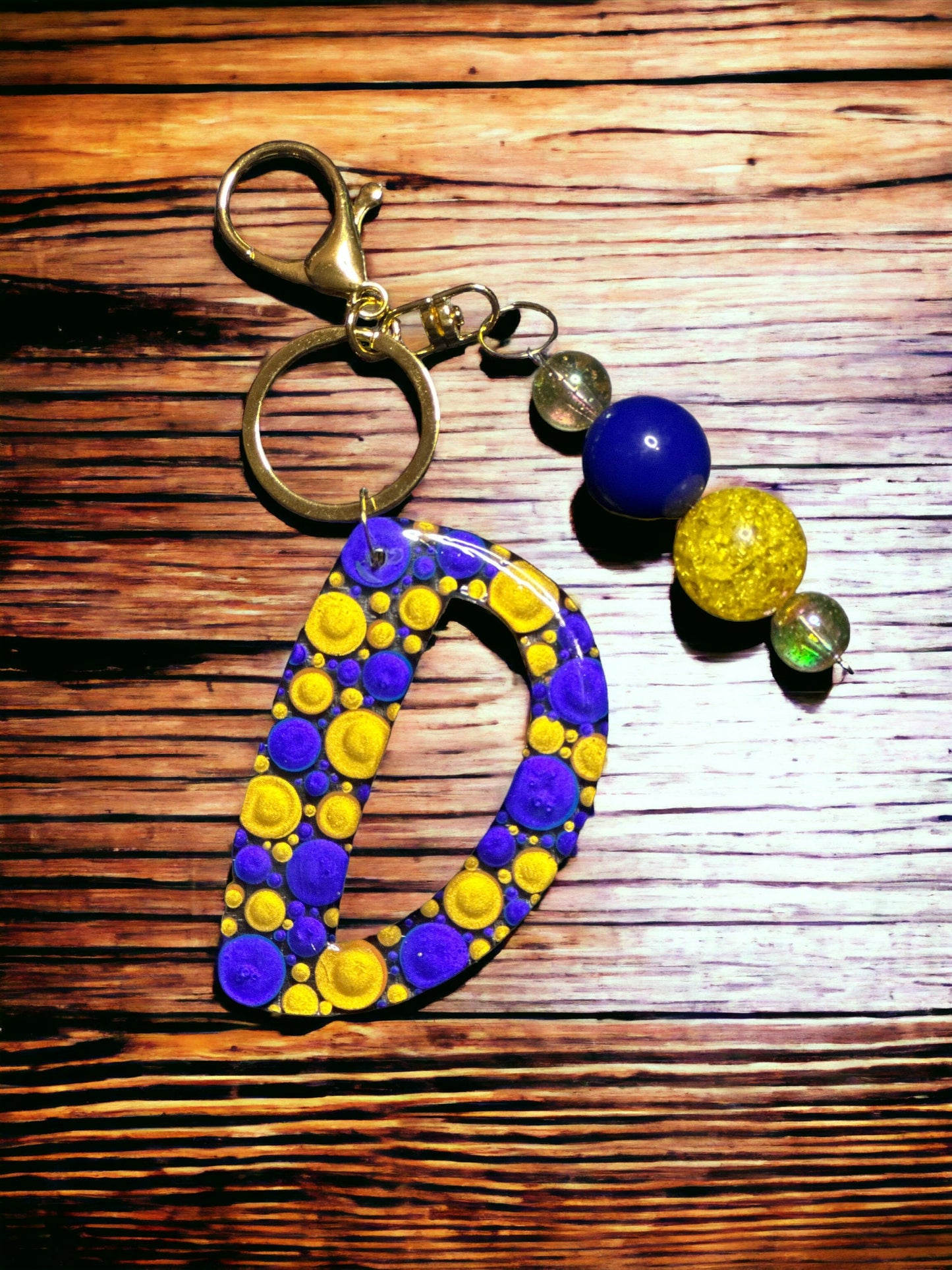 Dot Art Letter D Keychain: Bubblegum Bead Monogram Bag Charm