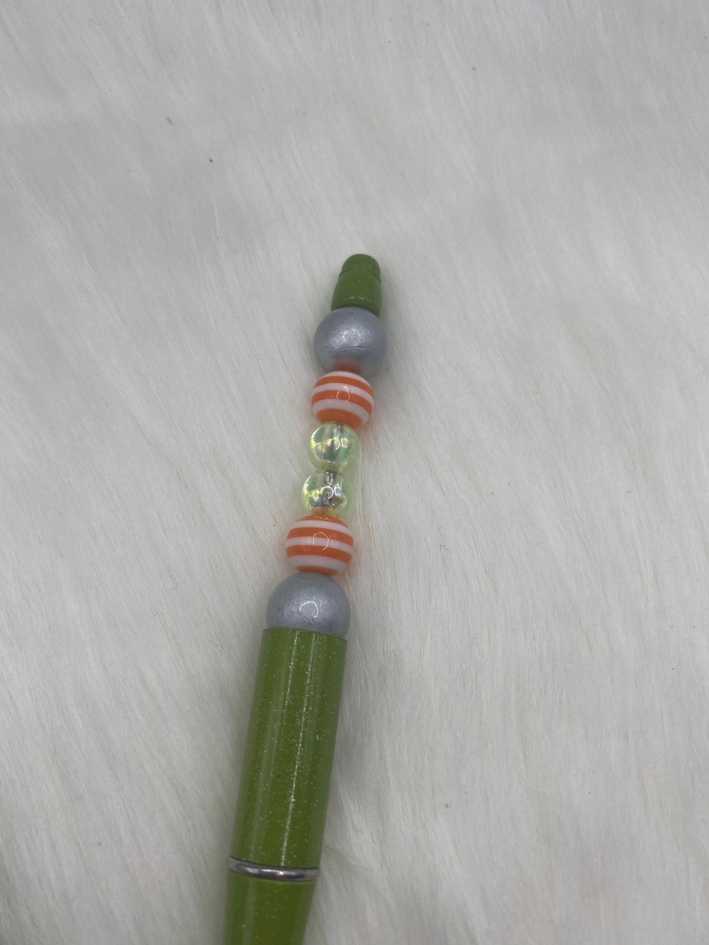 Stylish Customized Beaded Pens – The Ultimate Gift for Office Lovers and Creative Mind